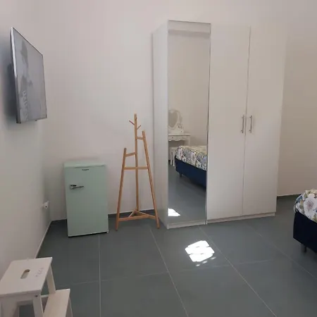 Al Borgo 3* אברסה